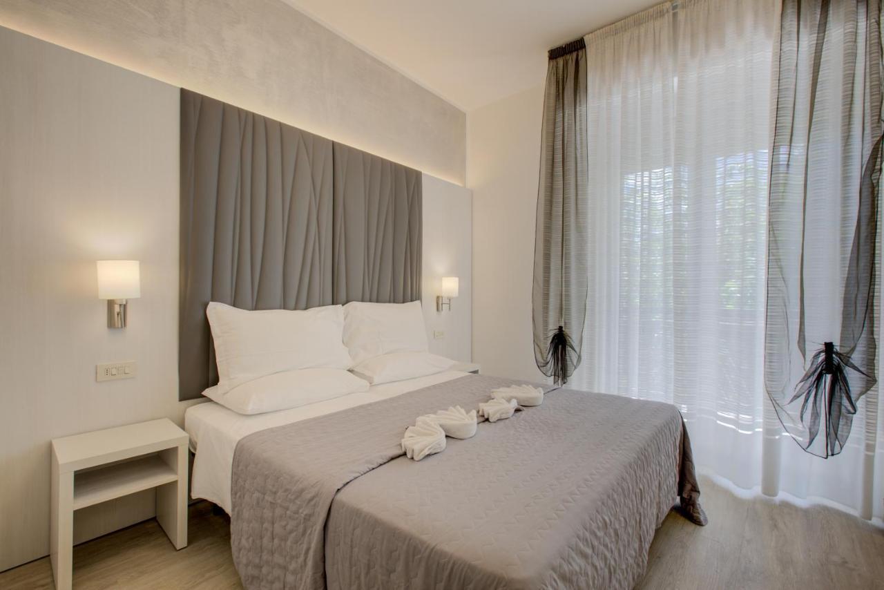 Hotel Bremen ريميني المظهر الخارجي الصورة