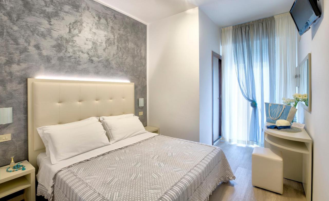 Hotel Bremen ريميني المظهر الخارجي الصورة