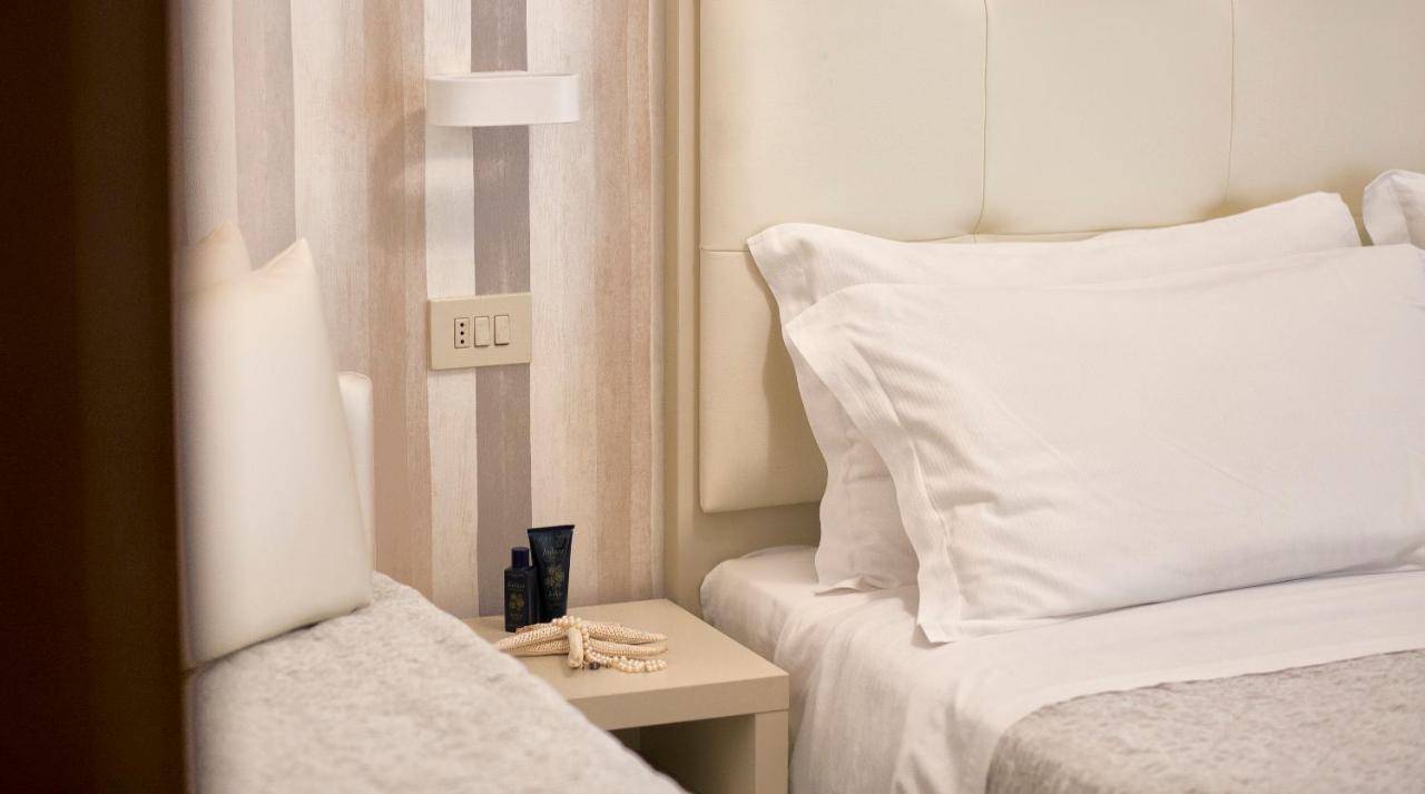 Hotel Bremen ريميني المظهر الخارجي الصورة